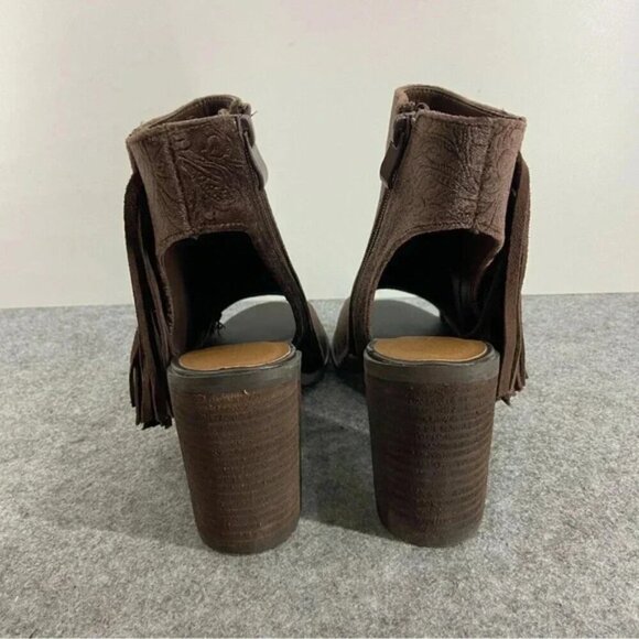 Very Volatile Pony Express Fringe Bootie Brown Chunky Heel Women’s Size 8 - Picture 2 of 12